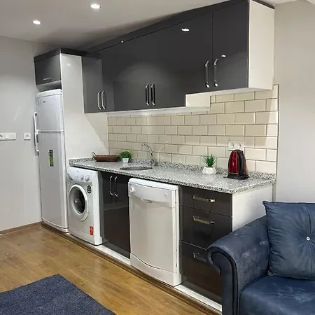 Smf Suites 1+1 4 Apartment